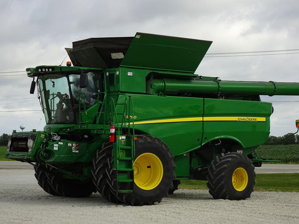Image of John Deere S790 Primary image