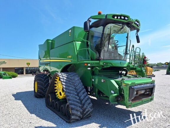SOLD - 2020 John Deere S790 Stock No. 343409 Combines with 1,440 Hrs ...