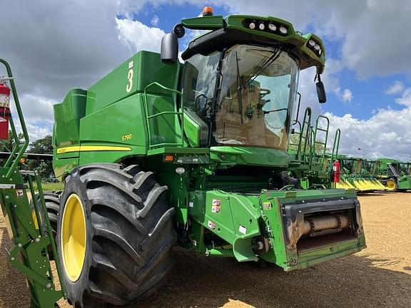 Image of John Deere S790 Primary image