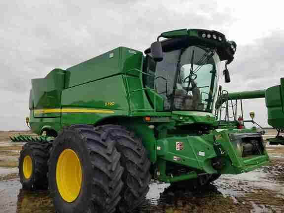 Main image John Deere S790