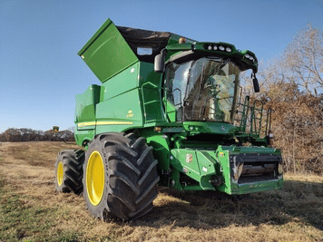 Main image John Deere S790