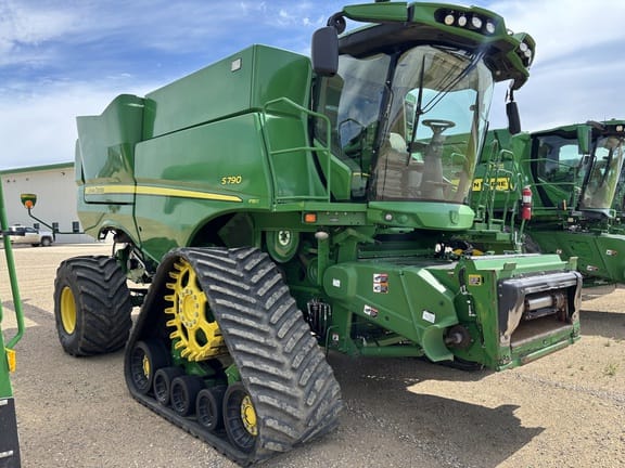 2020 John Deere S790 Image