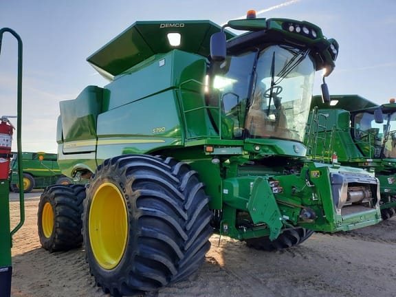 Main image John Deere S790