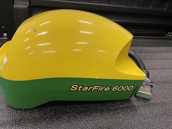 Image of John Deere StarFire 6000 Primary image