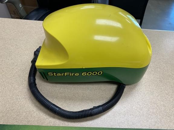 Image of John Deere StarFire 6000 equipment image 1
