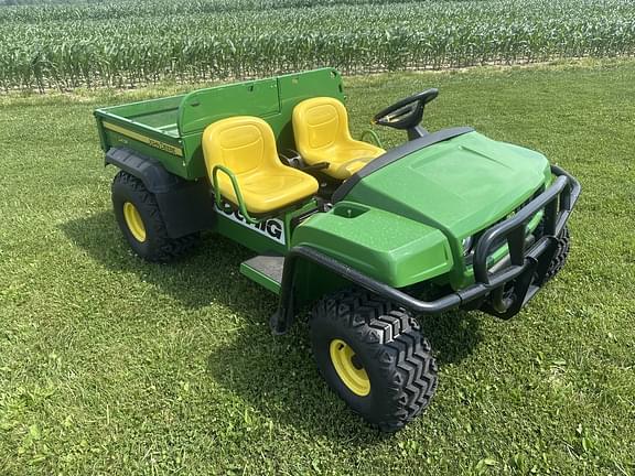 Image of John Deere Gator TS 4x2 equipment image 1