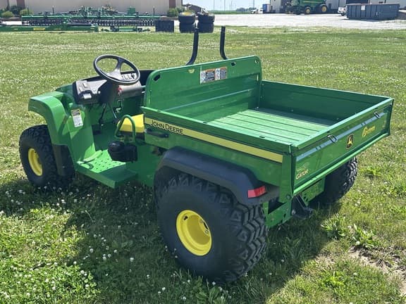 Image of John Deere Gator TS 4x2 equipment image 4