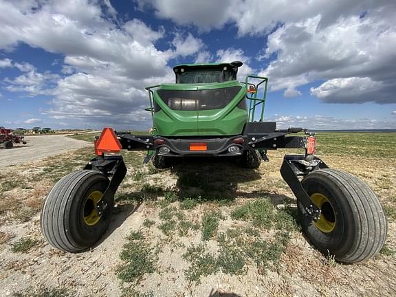 Image of John Deere W170 equipment image 3