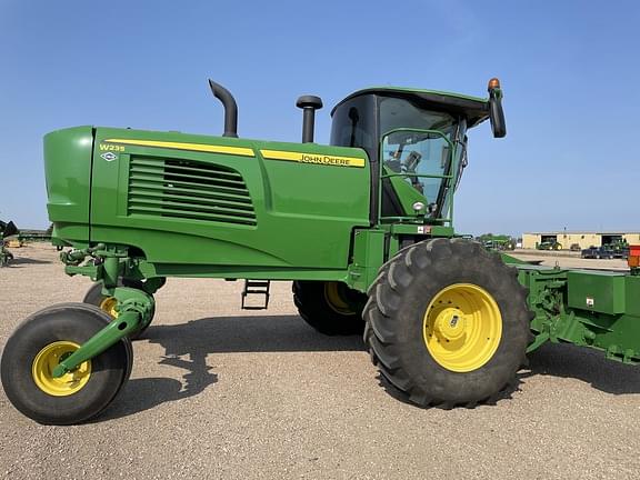 Image of John Deere W235 equipment image 3