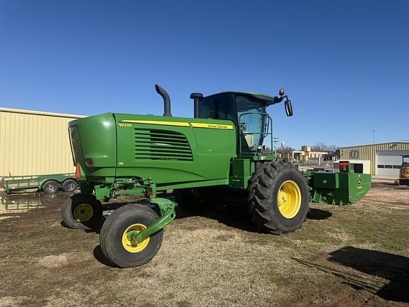 Image of John Deere W235 equipment image 1