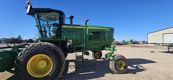 Image of John Deere W235 equipment image 3