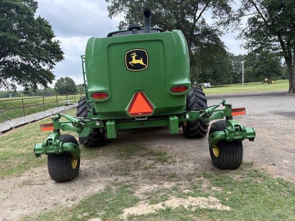Image of John Deere W235 equipment image 3