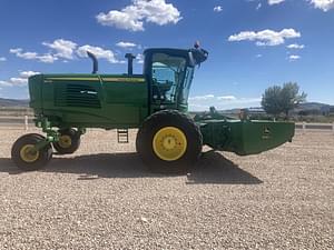 2020 John Deere W235 Image