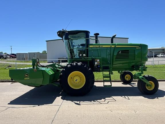 Image of John Deere W235 equipment image 1