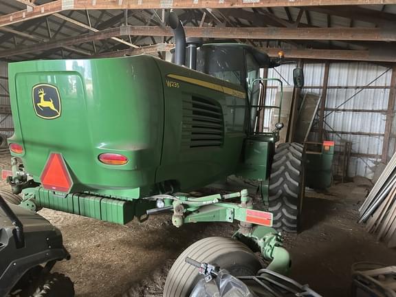 Image of John Deere W235 equipment image 3