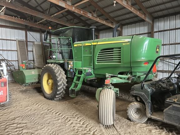 2020 John Deere W235 Equipment Image0