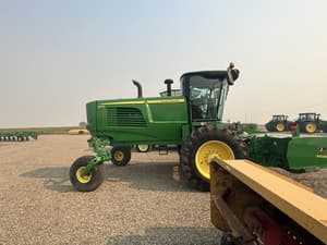 2020 John Deere W235 Image