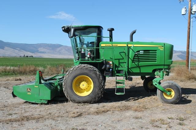 Image of John Deere W235 equipment image 1