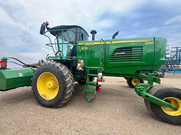 Image of John Deere W235 equipment image 1