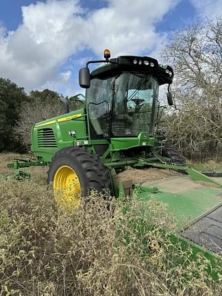 Image of John Deere W235 equipment image 2