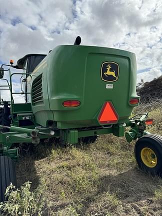 Image of John Deere W235 equipment image 4