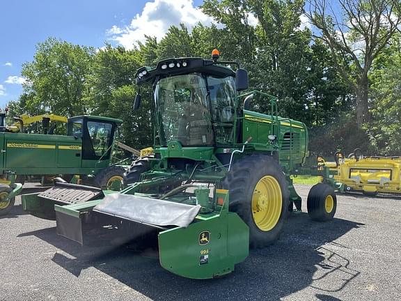 Image of John Deere W235 equipment image 2