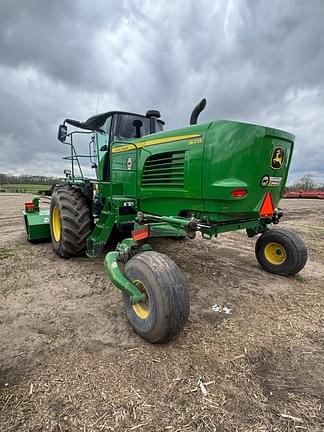 Image of John Deere W235 equipment image 2