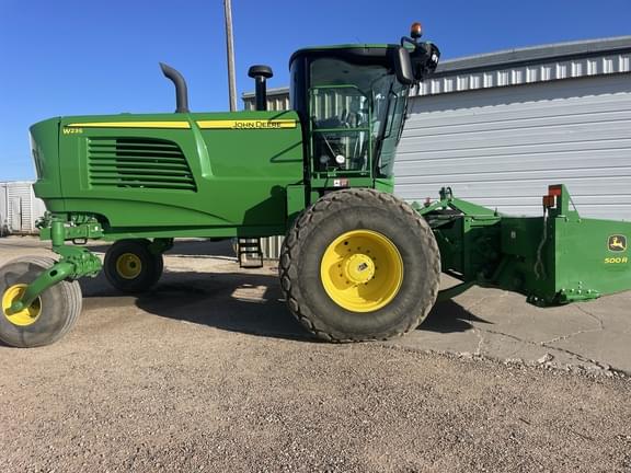 Image of John Deere W235 Primary image