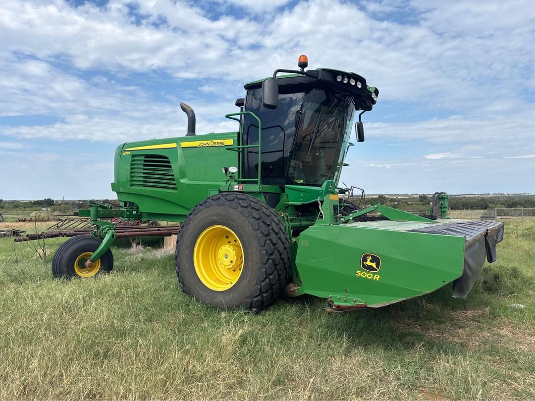 Image of John Deere W235 Primary image