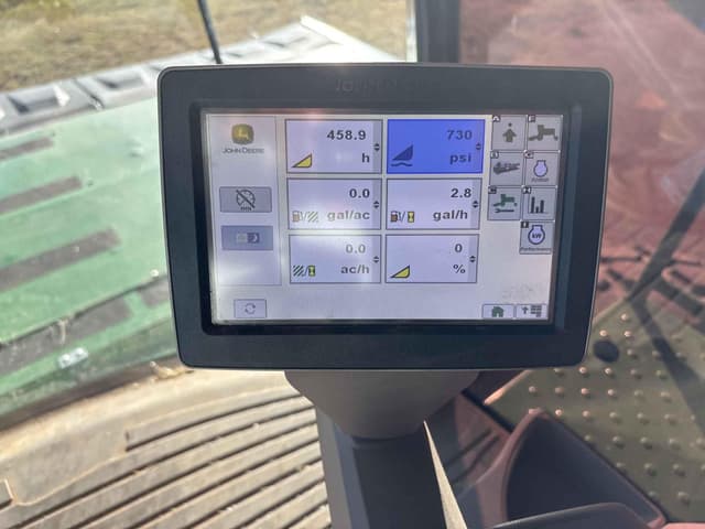 Image of John Deere W235 equipment image 3