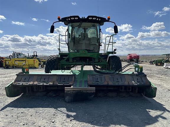 Image of John Deere W235 equipment image 4