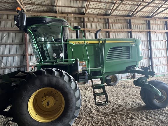 Image of John Deere W235 equipment image 1