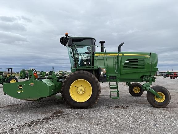 Image of John Deere W235 equipment image 1
