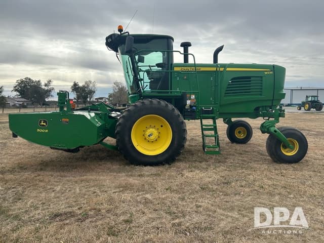 Image of John Deere W235 equipment image 2