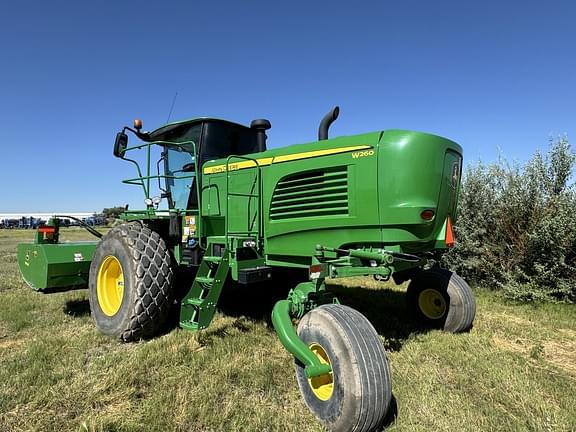 Image of John Deere W260 equipment image 1