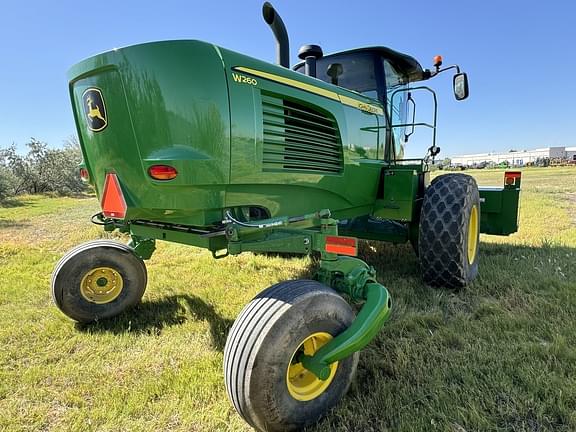 Image of John Deere W260 equipment image 2