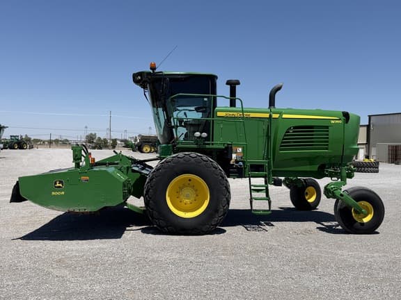 Image of John Deere W260 equipment image 1