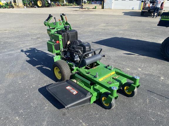 Image of John Deere W36R equipment image 1