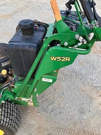 Image of John Deere W52R equipment image 1