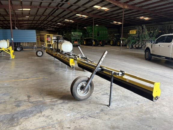 Image of GrassWorks Manufacturing WWF40 equipment image 1