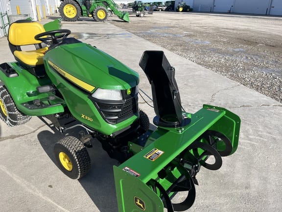 2020 John Deere X330 Equipment Image0