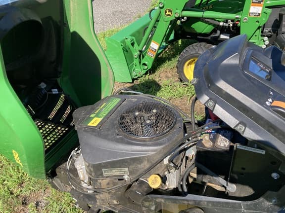 Image of John Deere X350 equipment image 4