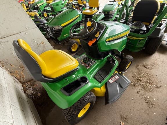 Image of John Deere X350 equipment image 3