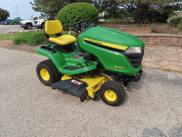 Image of John Deere X350 equipment image 1