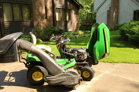 Image of John Deere X350 equipment image 2