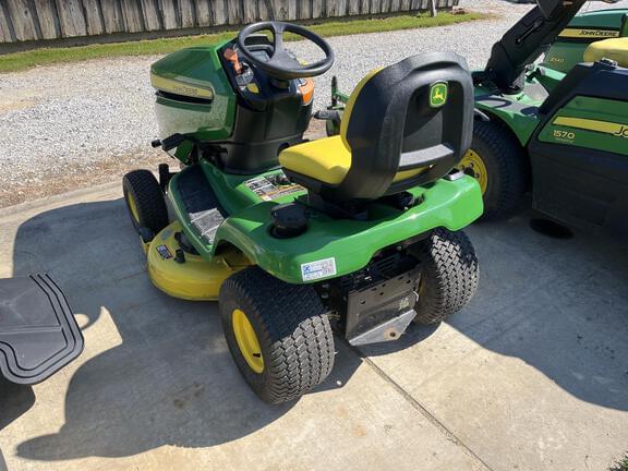 Image of John Deere X350 equipment image 3