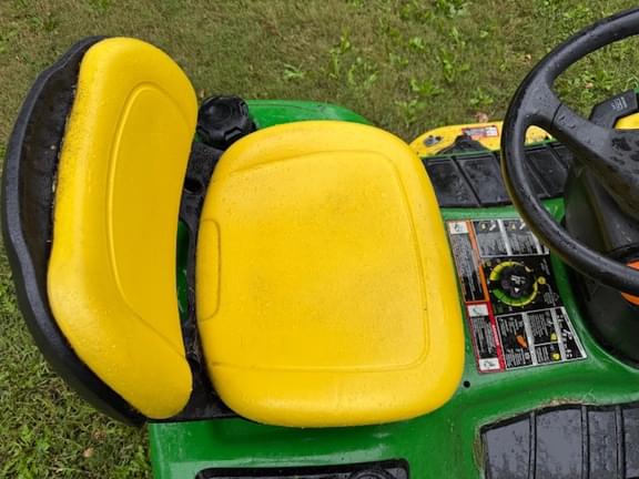 Image of John Deere X350 equipment image 4