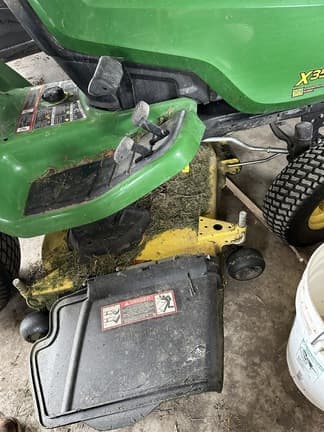 Image of John Deere X350 equipment image 3