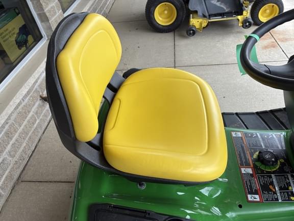 Image of John Deere X350 equipment image 4