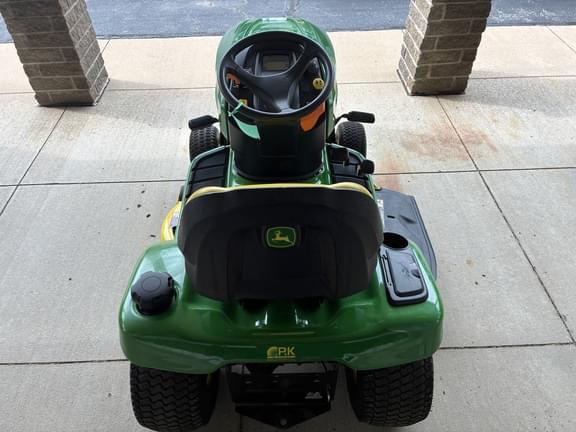 Image of John Deere X350 equipment image 3
